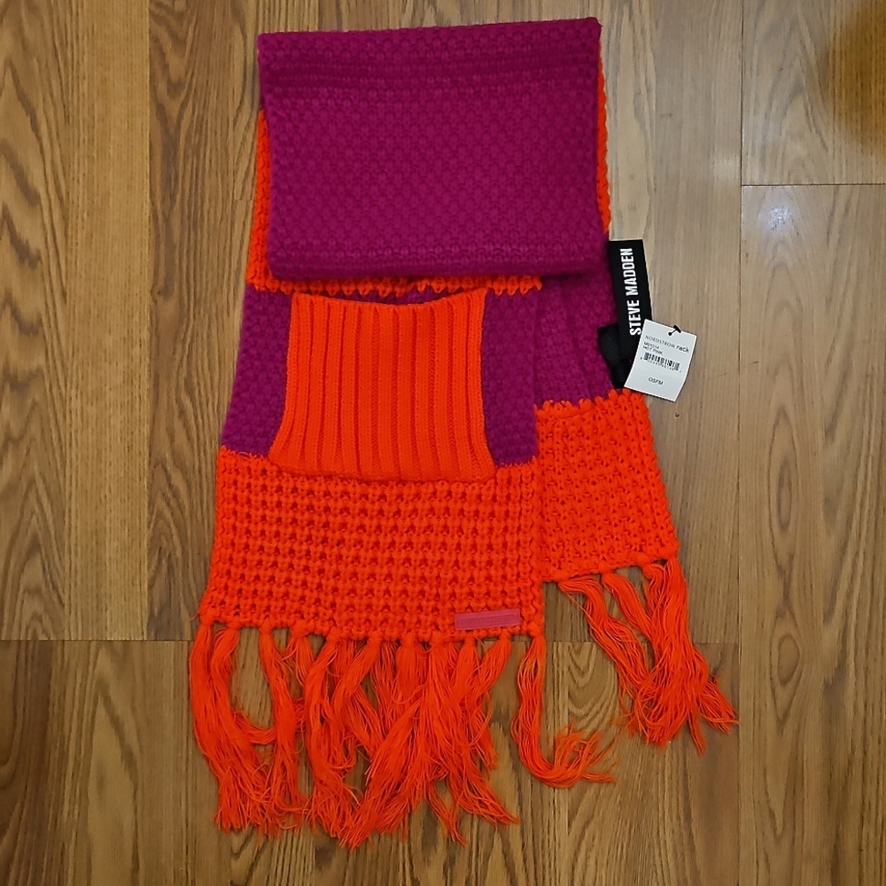 NWT Steve Madden Knit Colorblock Fringe Trim Scarf/ OS